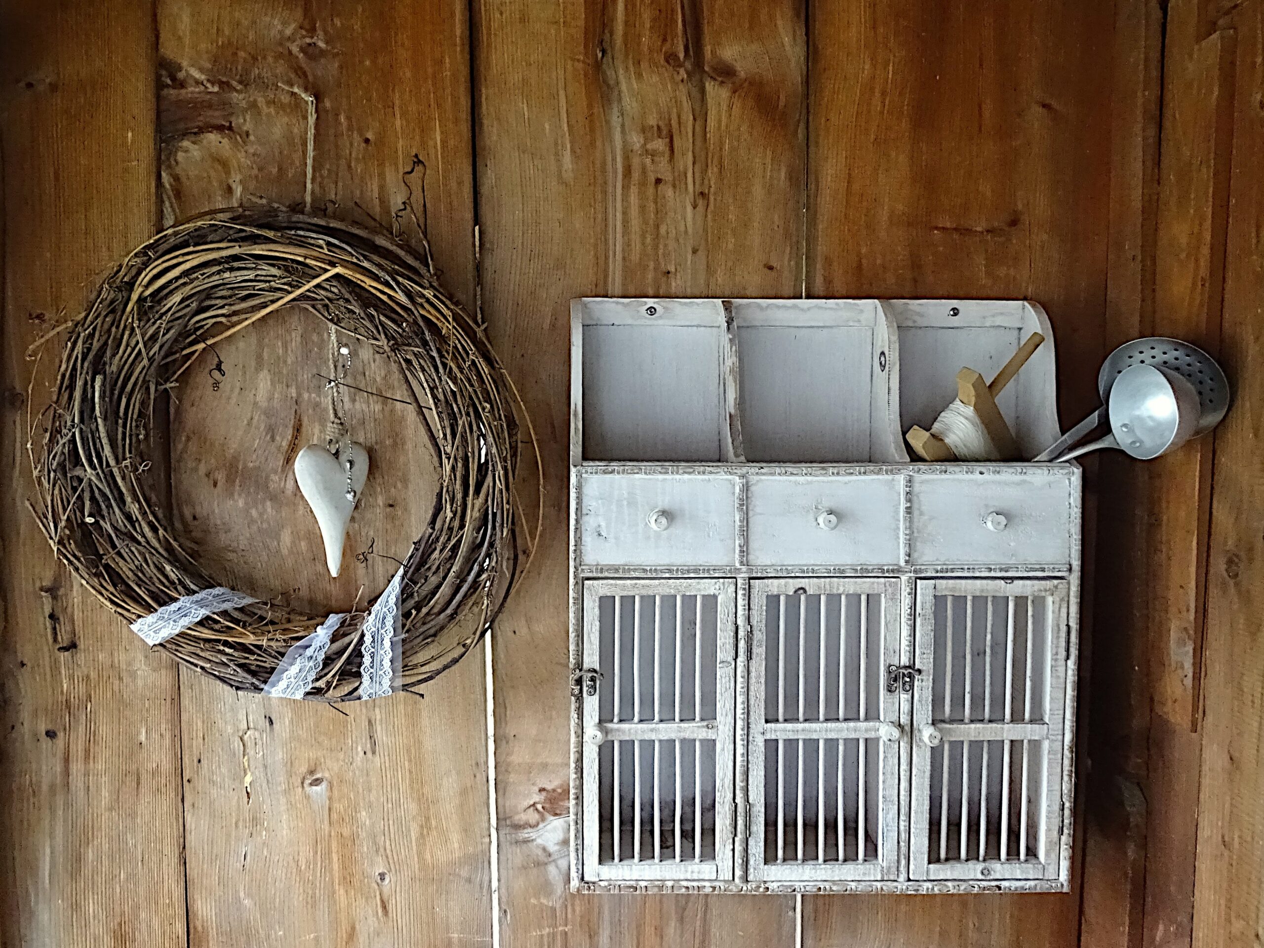 Dekoration im Ferienhaus Schwanderbärgli